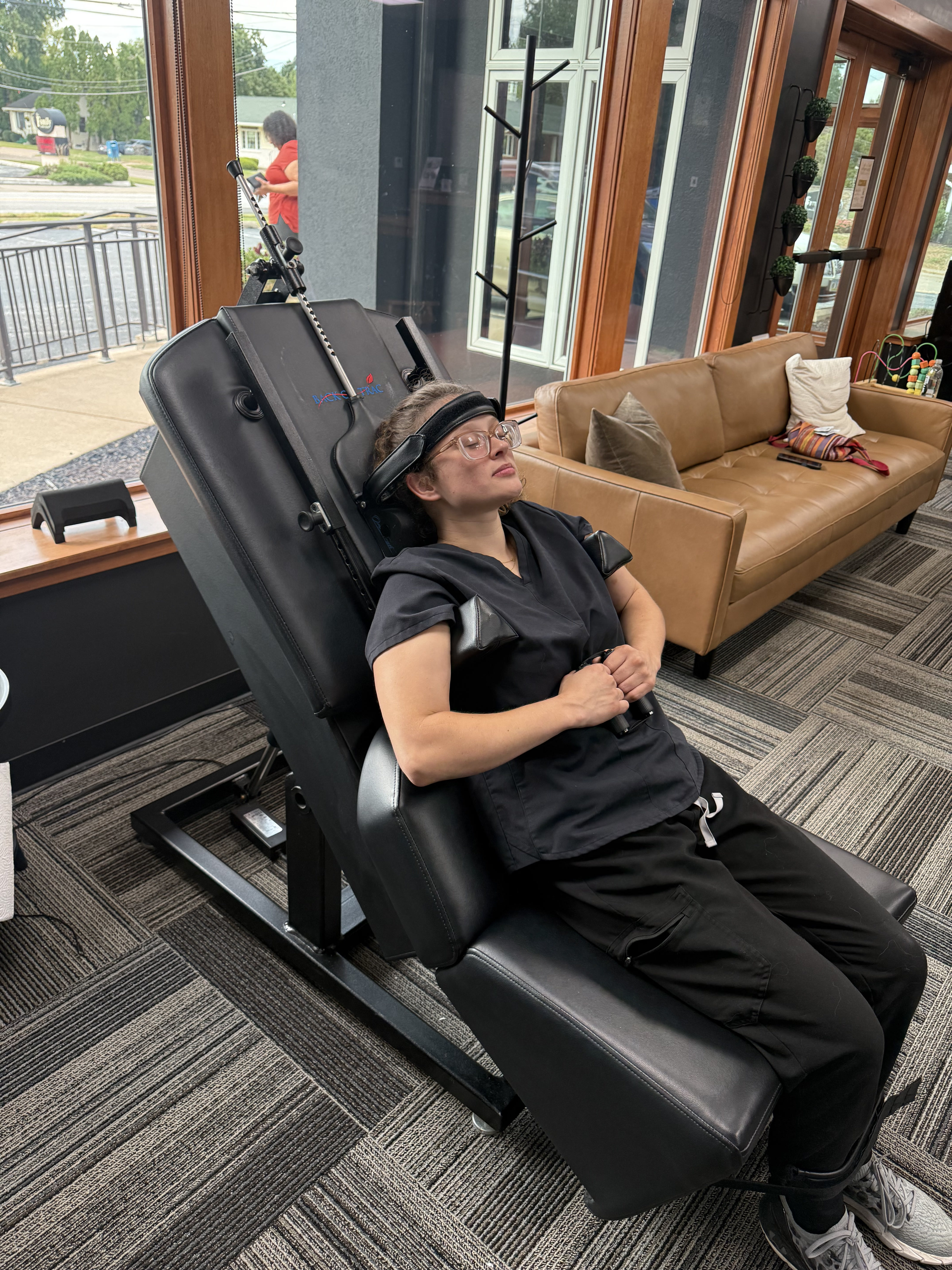 Spinal and cervical decompression care at Abundant Health